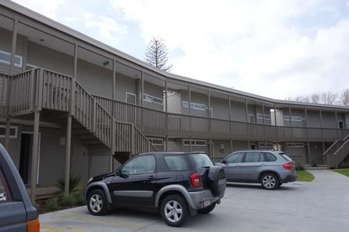Parakai Springs Lodge Eksteriør bilde