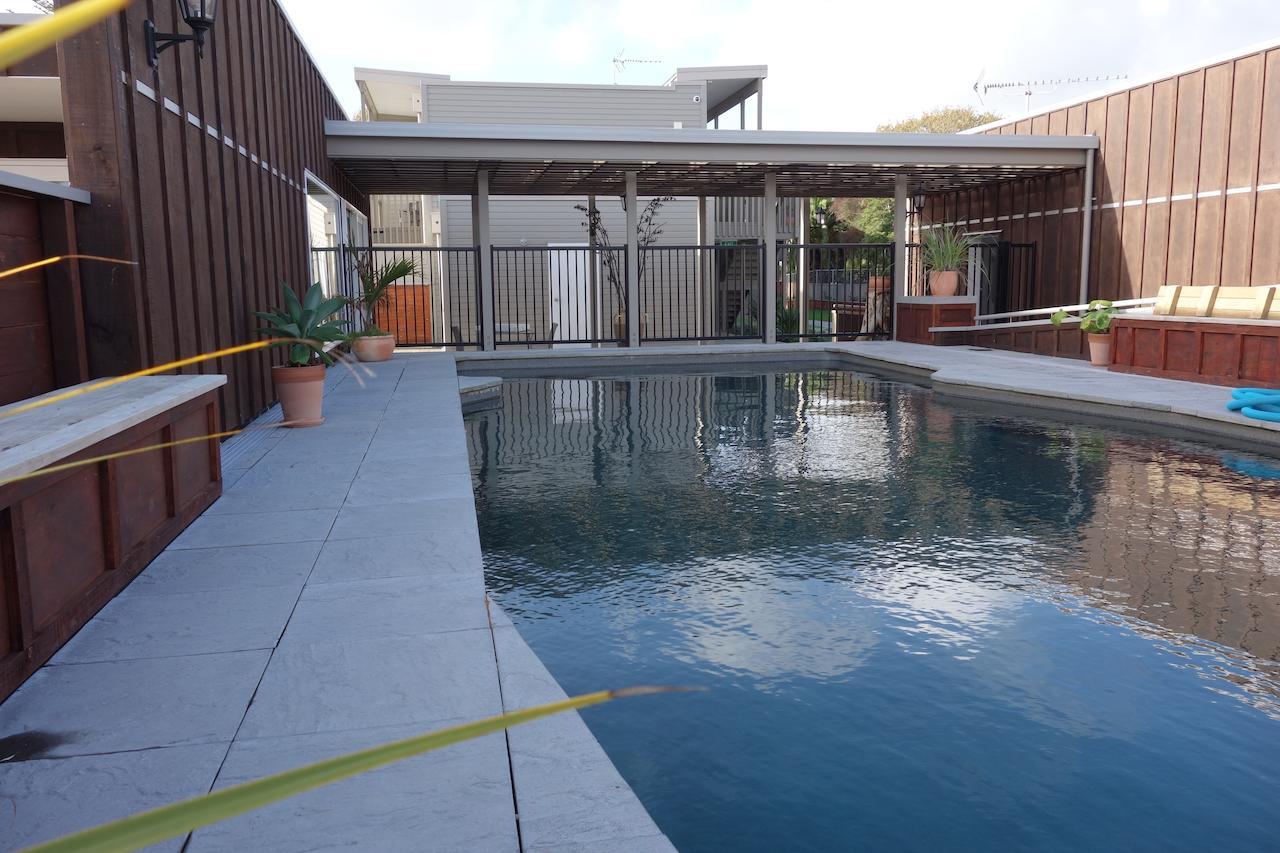 Parakai Springs Lodge Eksteriør bilde